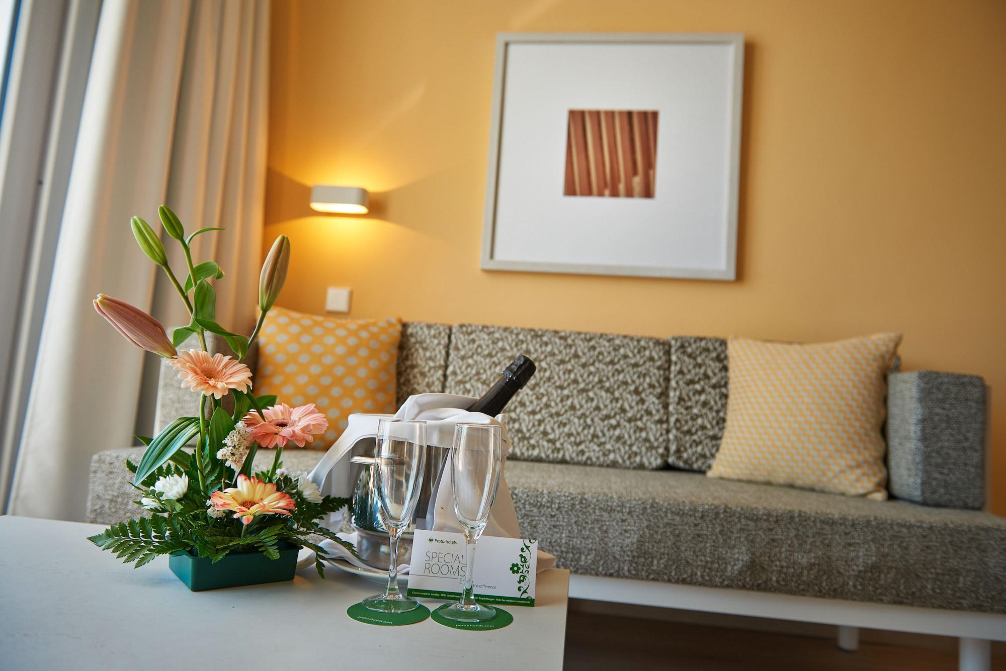 Protur Vista Badia Hotel Са Кома Екстериор снимка