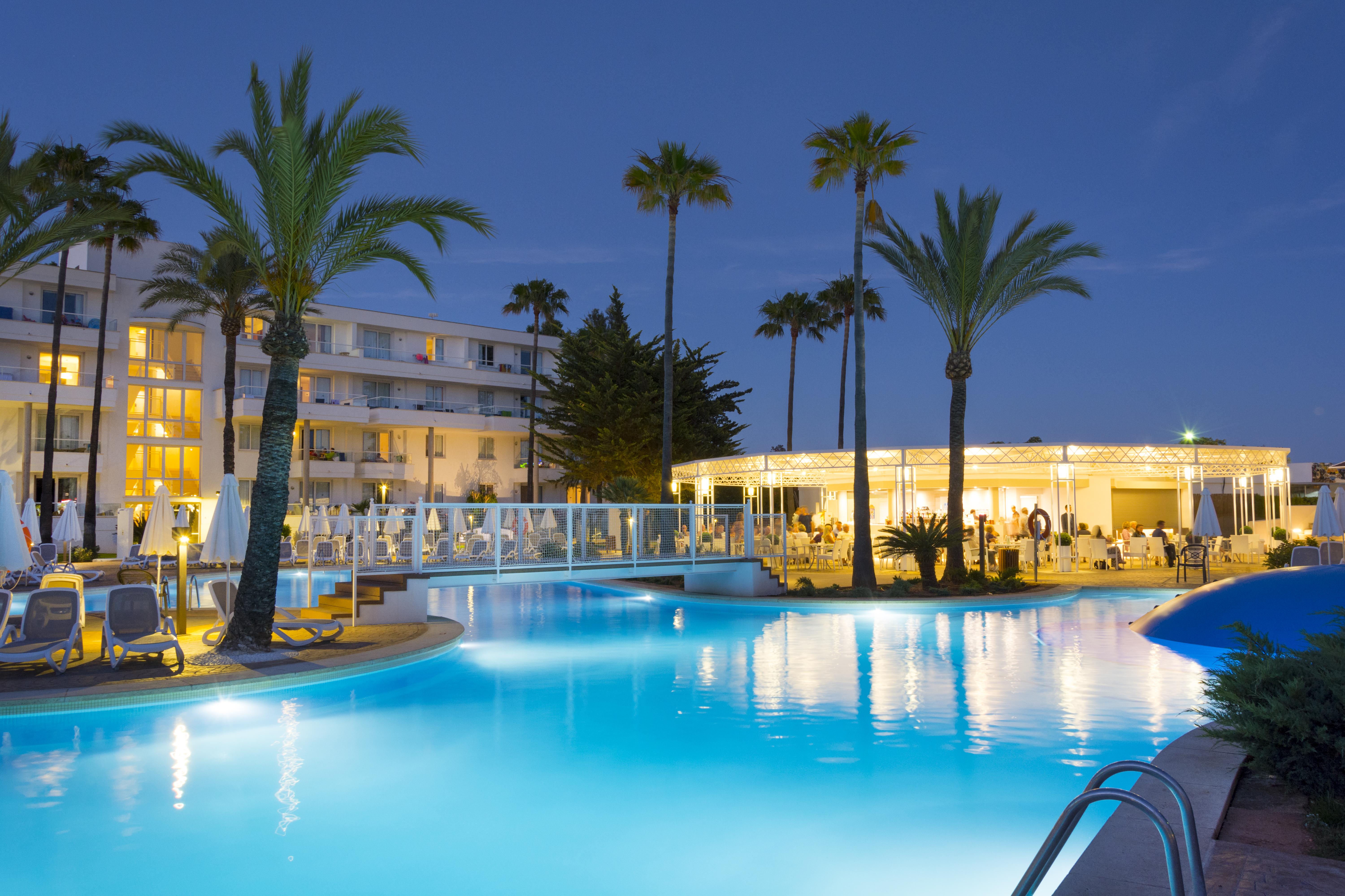 Protur Vista Badia Hotel Са Кома Екстериор снимка